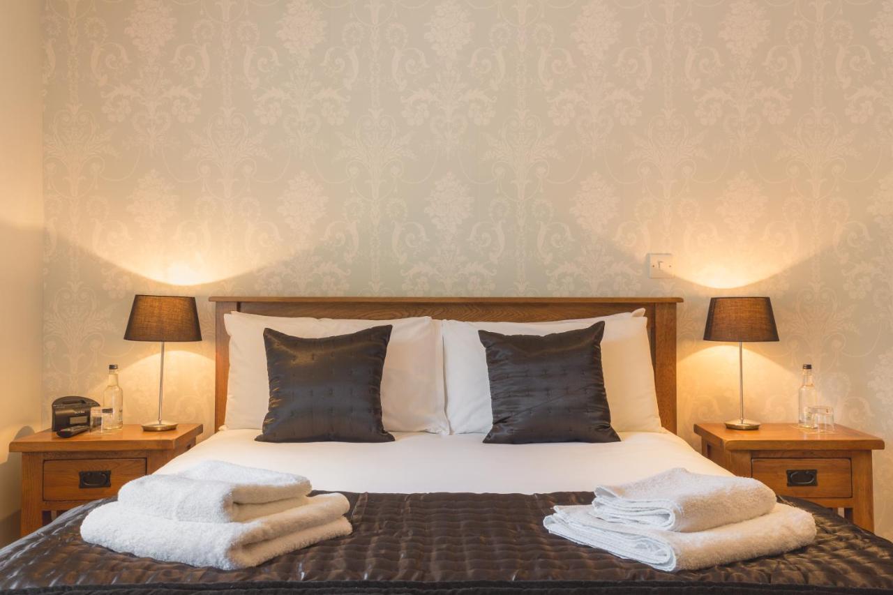 The Cambrian Inn Solva Ngoại thất bức ảnh